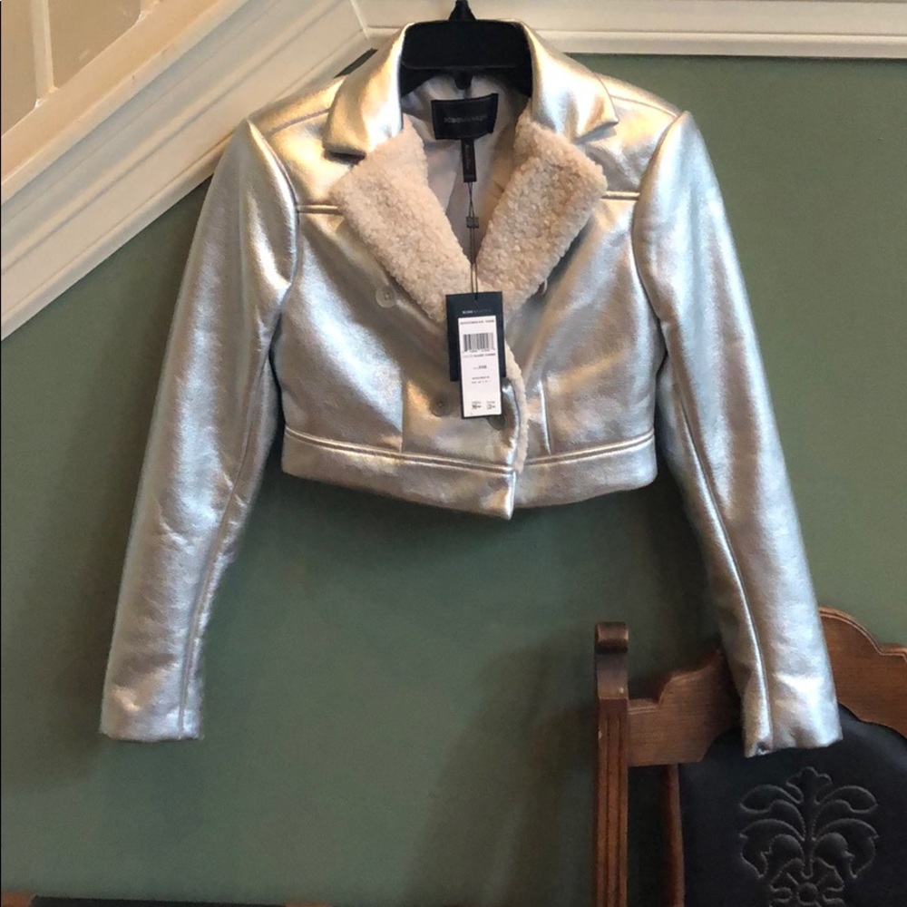 BCBGMaxAzria Silver Cropped Blazer with Cream Lapel